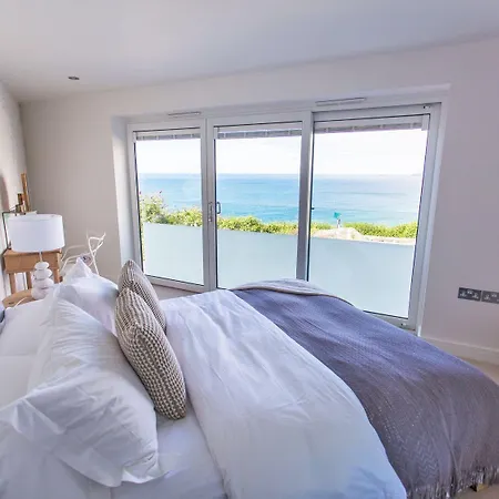 Apartment 7 Atlantic Watch St Ives (Cornwall)